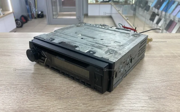 Автомагнитола  Pioneer DEH-S100UBB