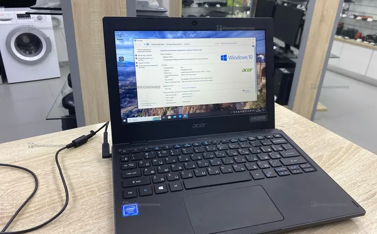 Ноутбук  acer travelmate B celeron n4120