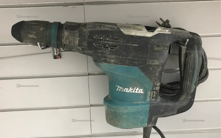 Перфоратор Makita HR4003C