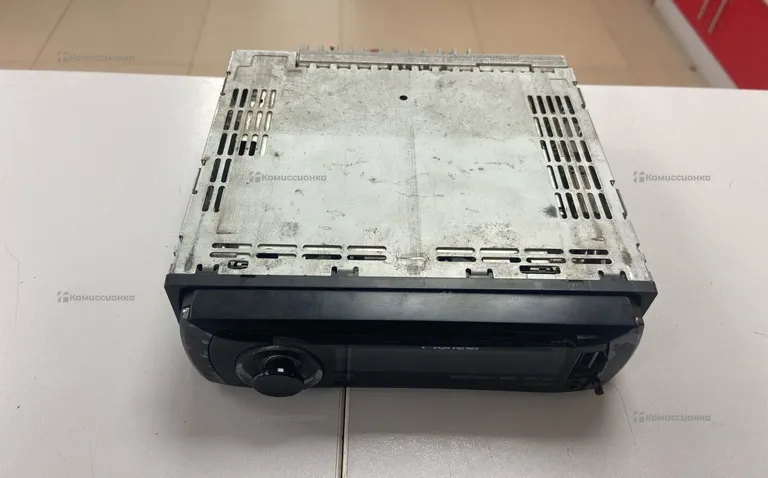 Автомагнитола  Pioneer DEH-P3100UB
