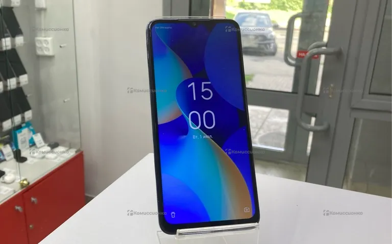 Tecno Spark 10C 4/64 ГБ