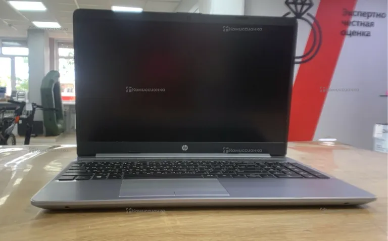 Ноутбук HP 255 G8