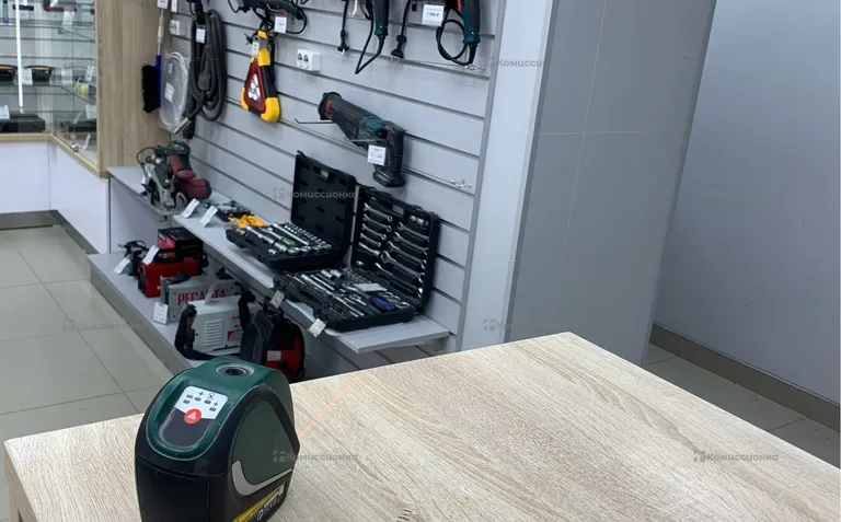 Лазерный уровень BOSCH UNIVERSAL LEVEL 2