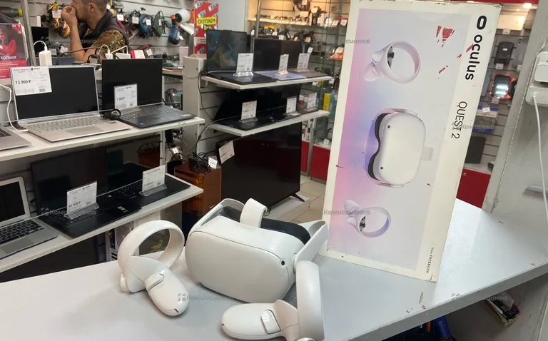Очки Oculus Quest 2