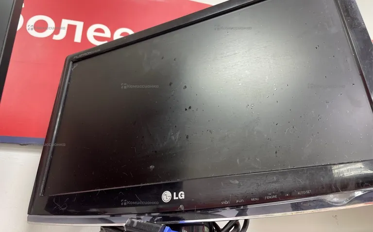 Монитор LG Flatron W1953SE