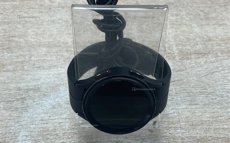 Часы  Samsung Galaxy watch5 pro