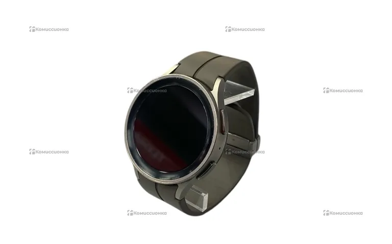 Часы  Samsung Galaxy watch 5 pro