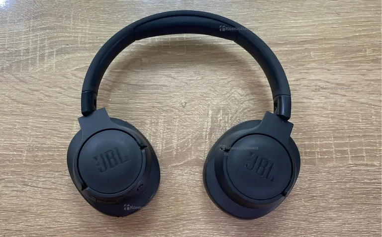 Наушники  JBL 720