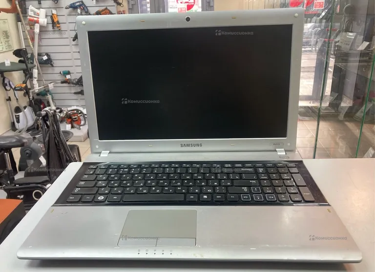 Ноутбук  Samsung RV515
