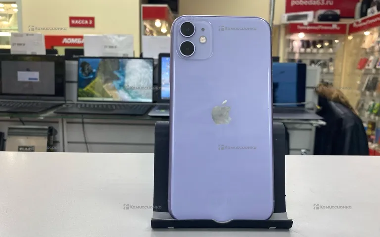 Apple IPhone 11 64 ГБ
