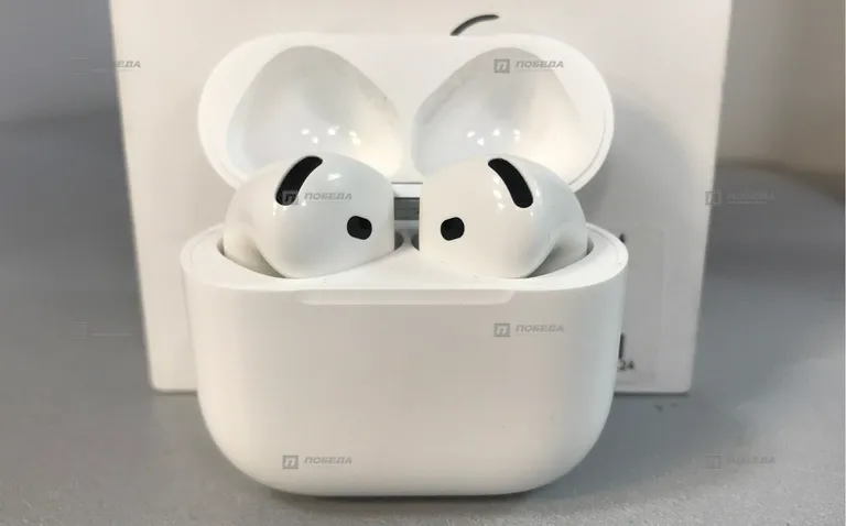 Наушники Air pods 4