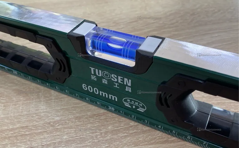магнитный уровень 600mm TUOSEN