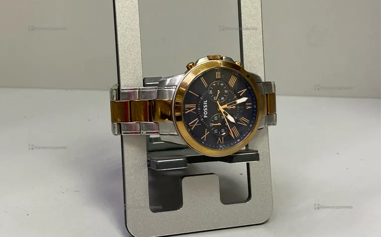 Часы  Fossil