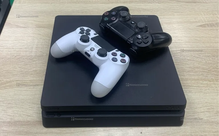 Приставка PS4. slim 500 Gb