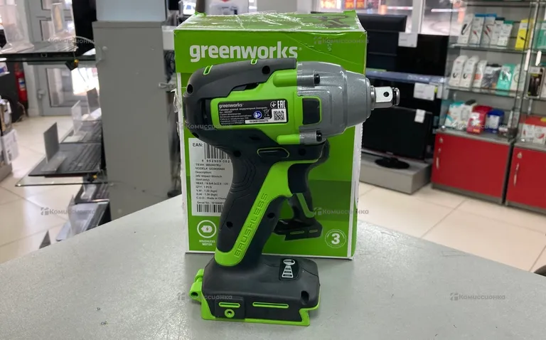 Аккумуляторный ударный гайковерт greenworks GD24IW