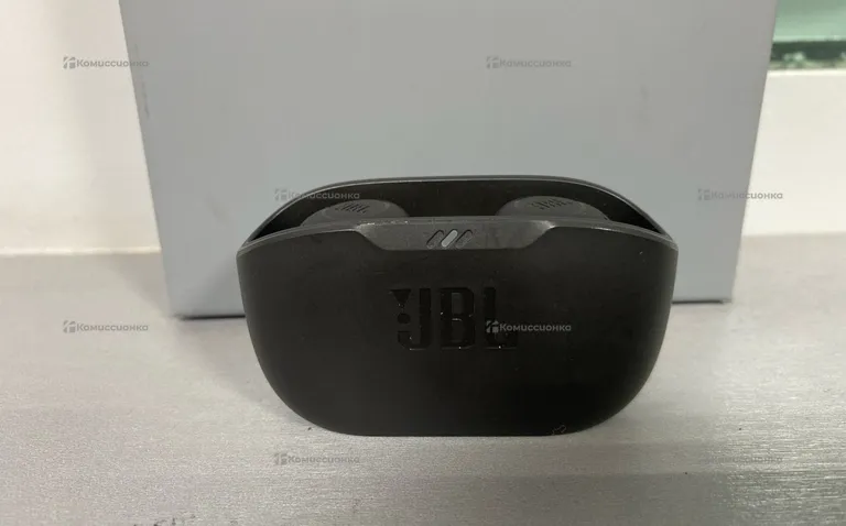 Наушники  JBL