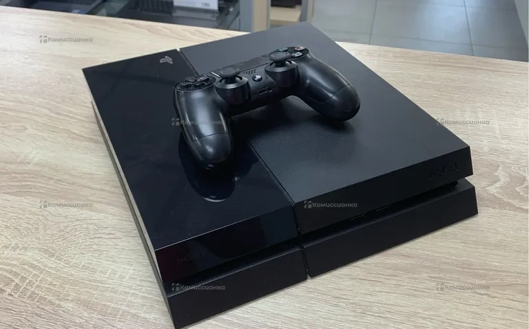 Приставка PS4. PlayStation 4 FAT 500GB