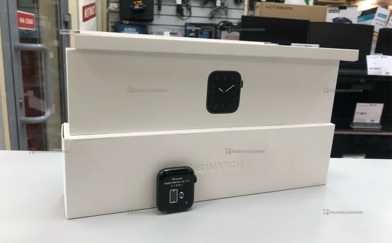 Часы  Apple watch 5 series 44mm