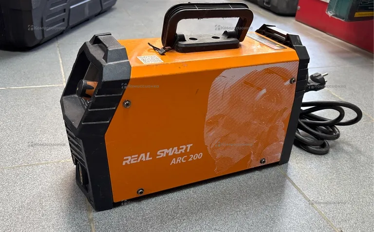 Сварочный аппарат Jasic ARC 200 REAL SMART