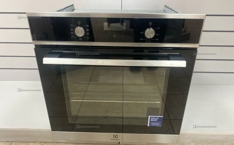Духовой шкаф Electrolux OEF5C50X
