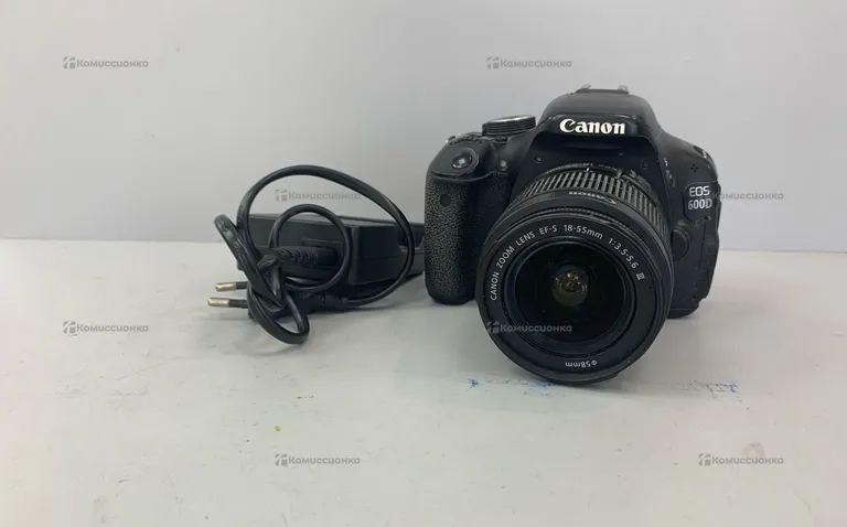 Фотоаппарат  canon EOS600d