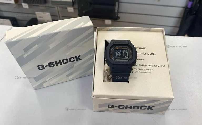 Часы  Casio G-Shock DW-H5600-1DR