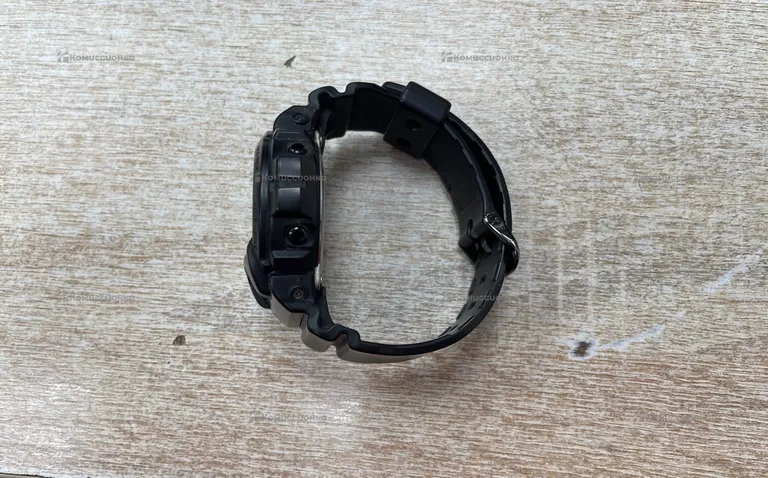 Часы Casio DW-6900BB