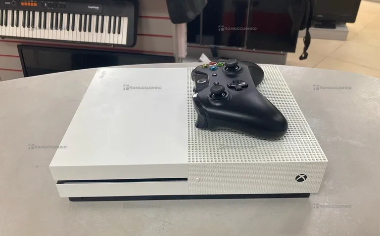 Приставка Xbox One S 512gb