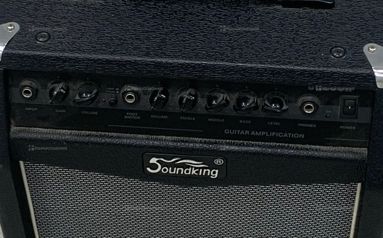 Комбоусилитель SOUNDKING SG200