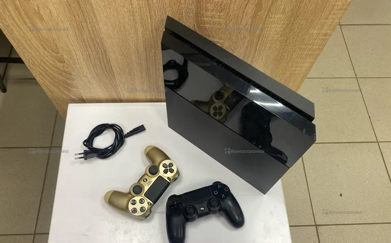 Приставка PS4. Fat 500 GB
