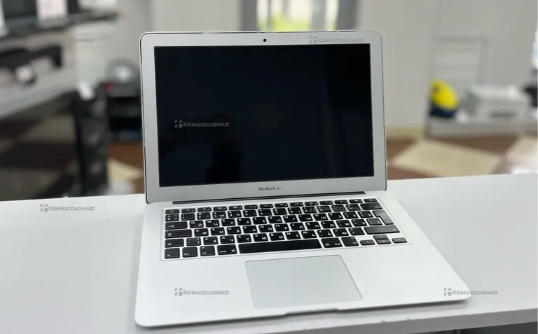 Ноутбук  macbook air 2017