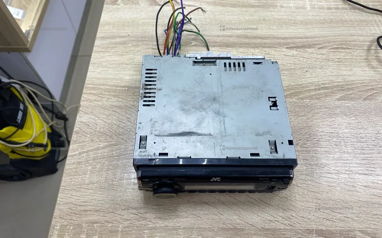 Автомагнитола  JVC KD-G747