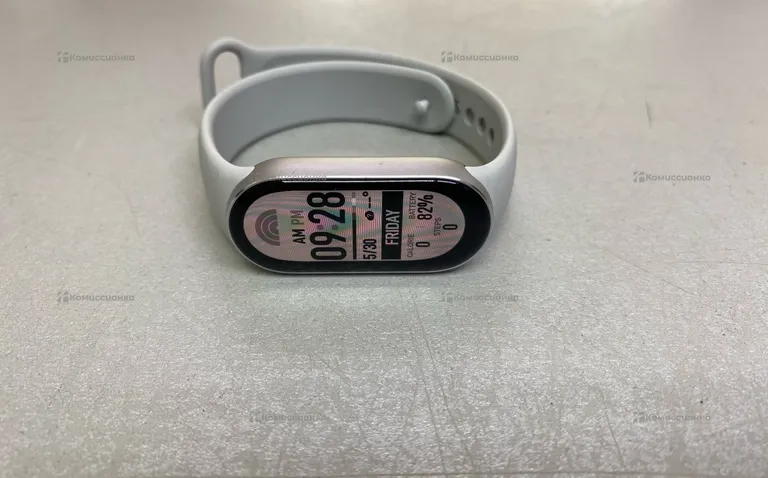 Часы  xiaomi smart band 9