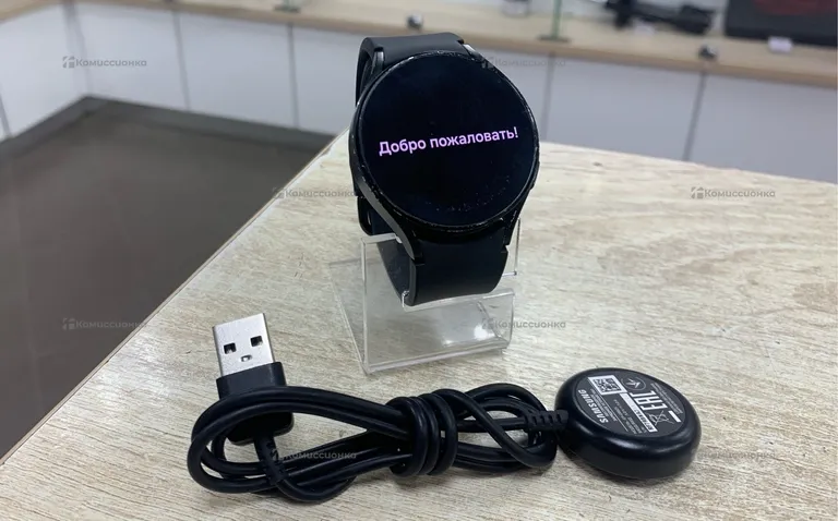 Часы Samsung Watch 4 44mm