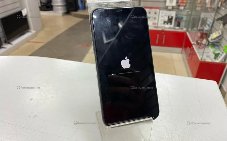 Apple Iphone 11 64 ГБ