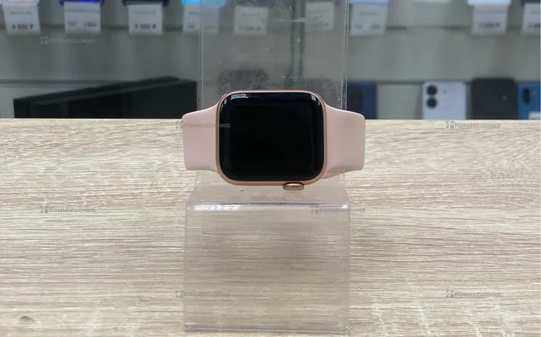 Часы  Apple Watch SE 40