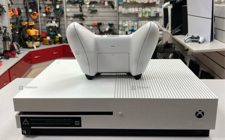 Xbox One S 1Tb