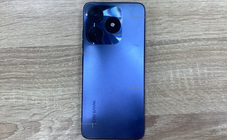 Tecno spark 10c 4/128GB