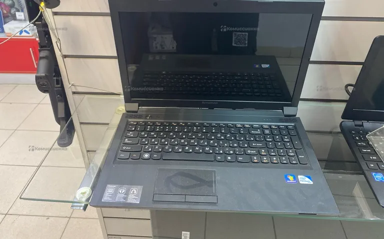 Ноутбук  Lenovo