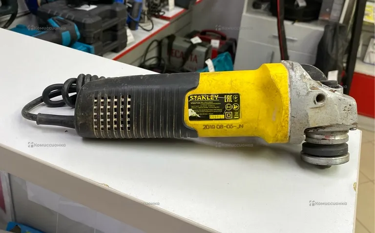 УШМ STANLEY STGS7125