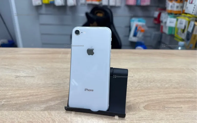 Apple IPhone 8 64Gb