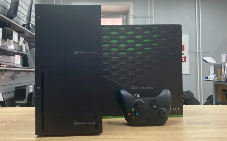 Приставка Xbox Series X 1 TB
