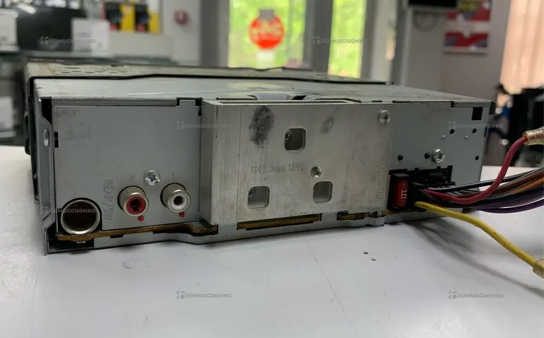 Автомагнитола  JVC KD-R457