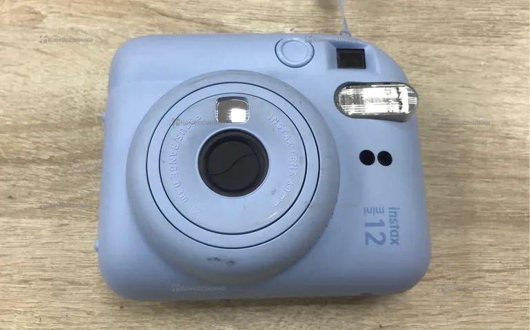 Фотоаппарат  МП Instax mini 12