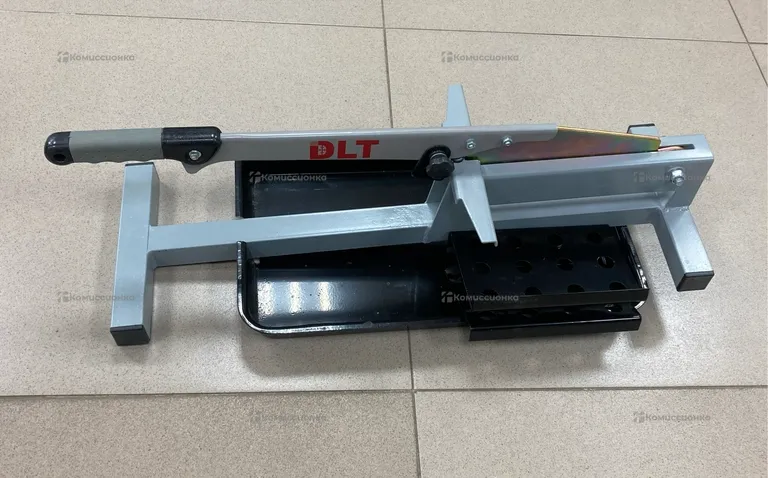Гильотина для резки ламината DLT STRATICUT 230