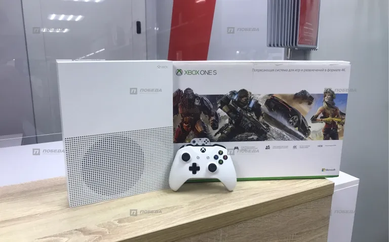 Приставка Xbox One S 1 ТБ