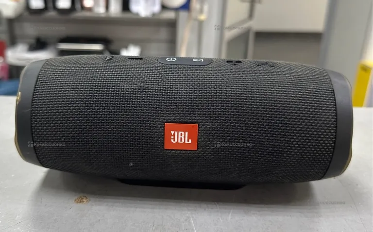 Колонка  jbl charge 3