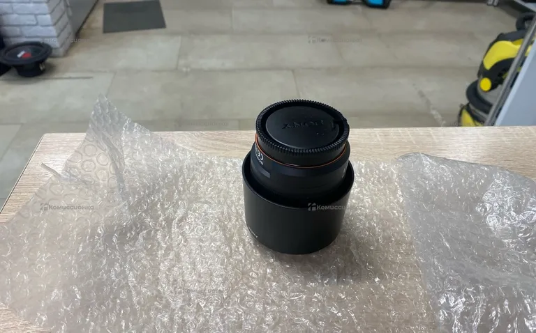 Объектив Sony SAL55200-2