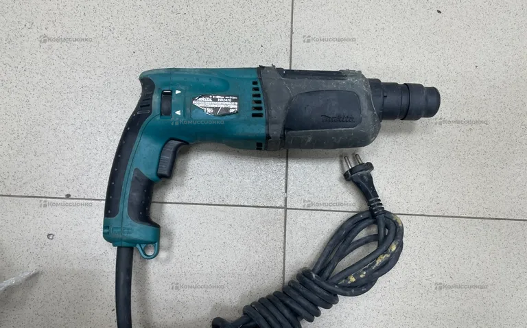 перфоратор Mikita HR2470