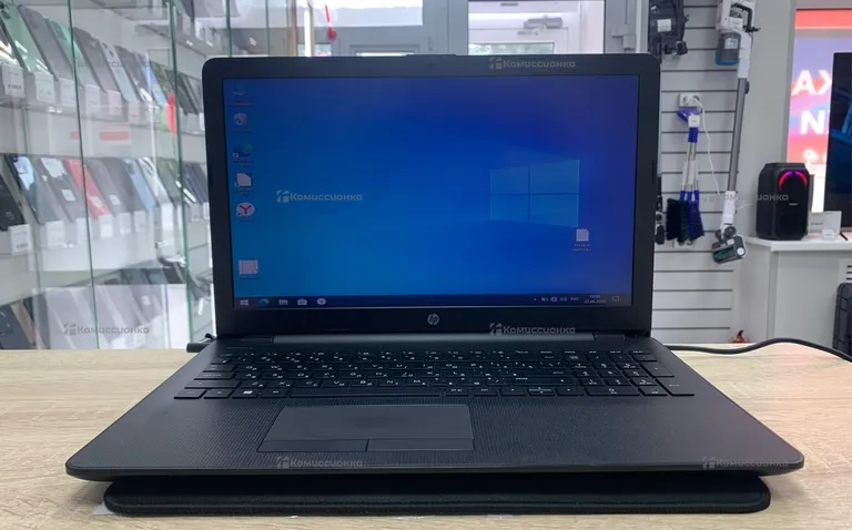 Ноутбук  HP Intel Core i3-5005U
